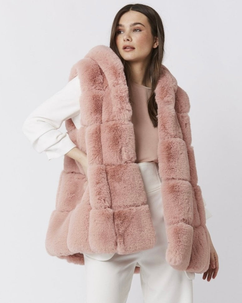 Pre Order Lily Faux Fur Hooded Swing Gilet in Blush Pink 10 18 Pears Boutique